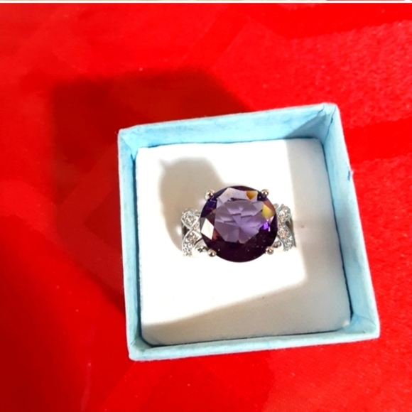 Sterling Silver Amethyst Color Ring - Picture 2 of 6